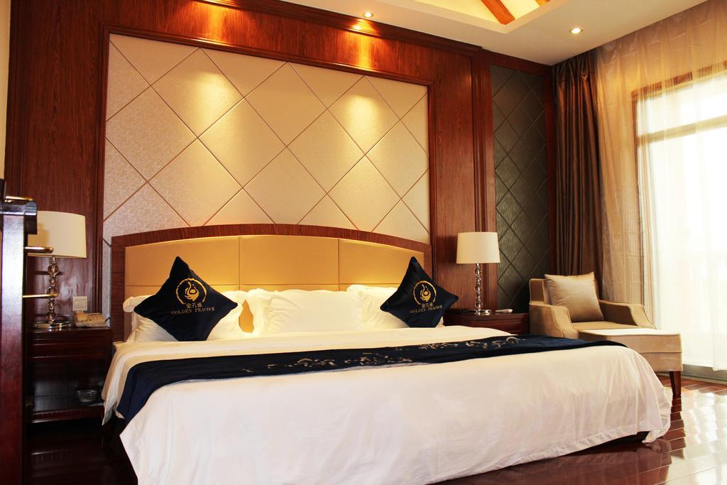 Golden Peacock Resort Hotel Μπέιρα Δωμάτιο φωτογραφία
