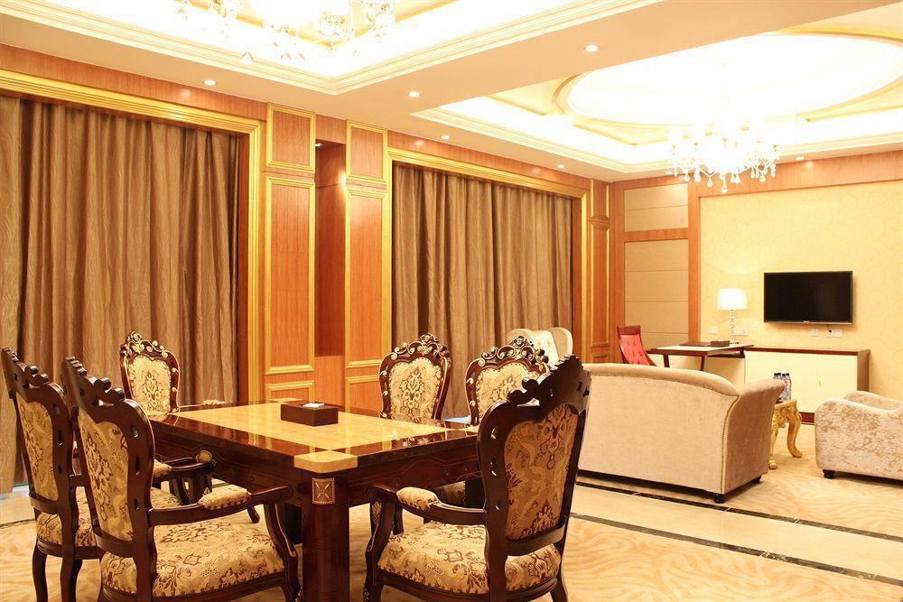 Golden Peacock Resort Hotel Μπέιρα Εξωτερικό φωτογραφία