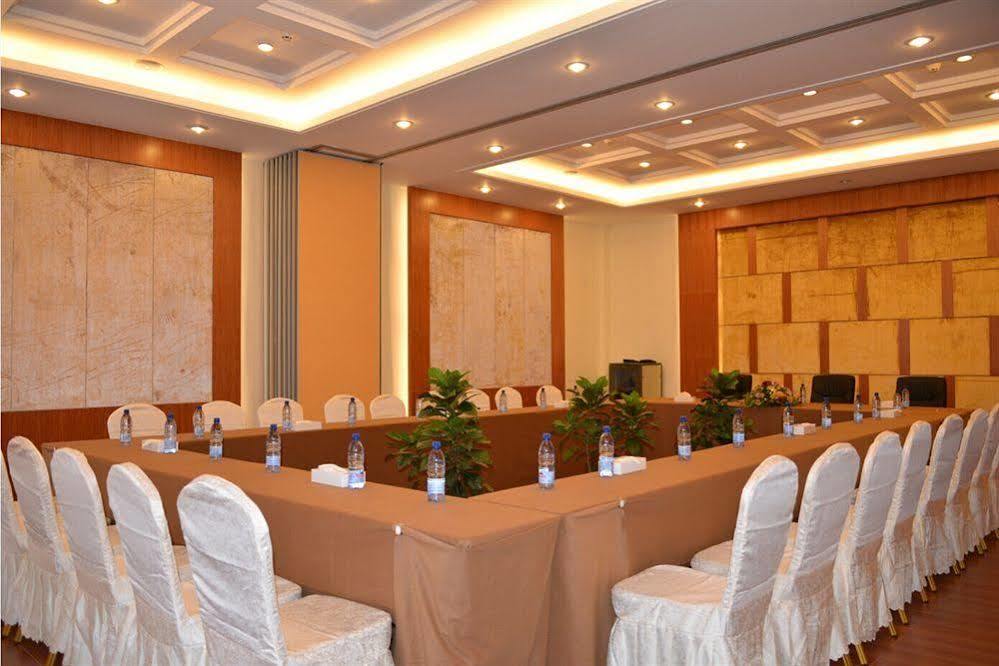 Golden Peacock Resort Hotel Μπέιρα Εξωτερικό φωτογραφία
